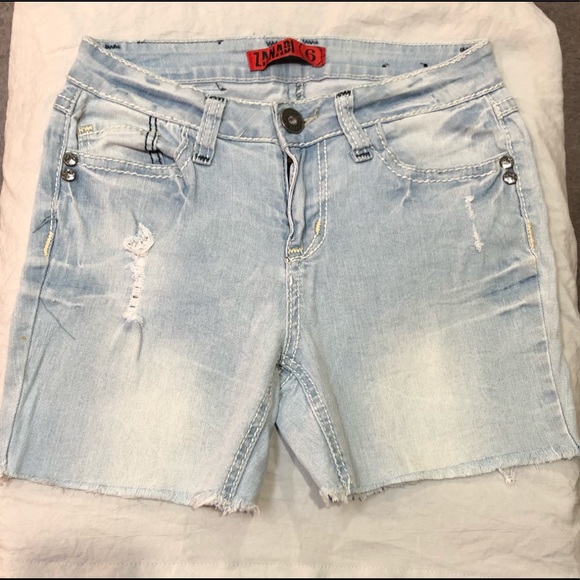 ZANADI vintage embellished/distressed shorts size 6 excellent condition - Picture 10 of 14